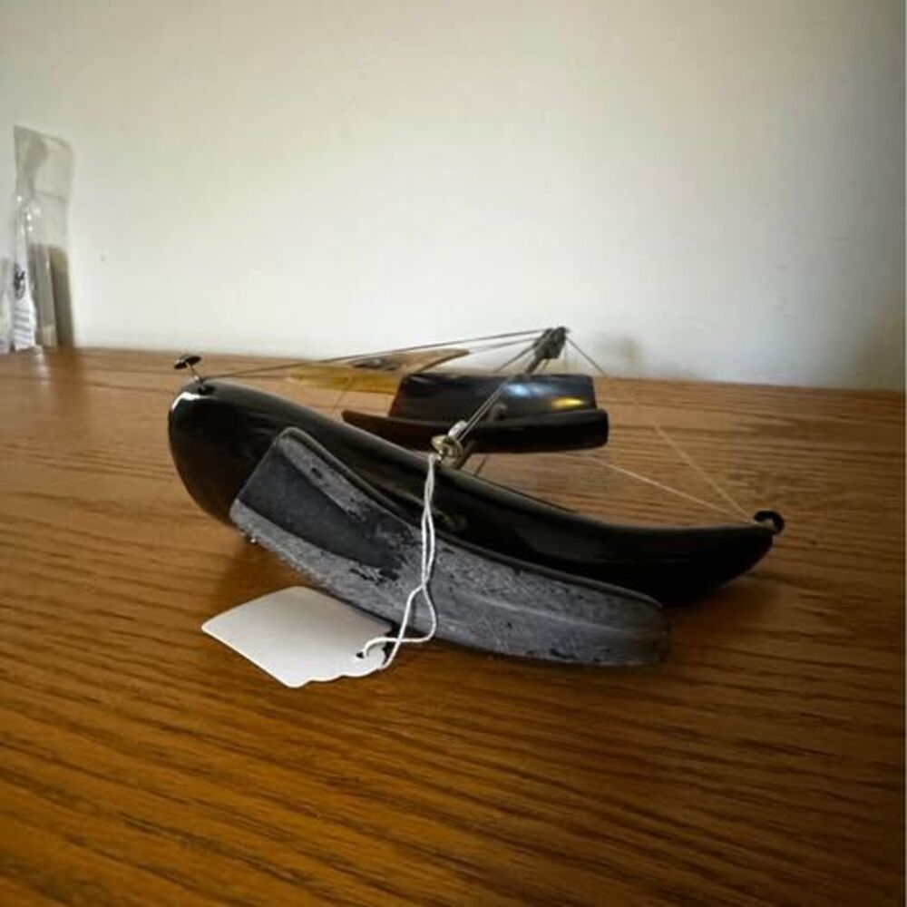 Vintage Midcentury MCM Bone & Horn Clipper Ship - Picture 3 of 3